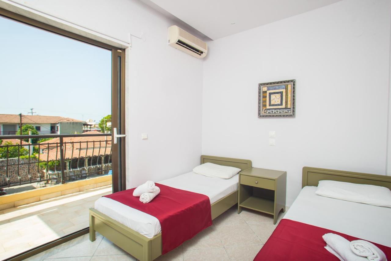 Litus Oliva Hotell Pefkochori Exteriör bild