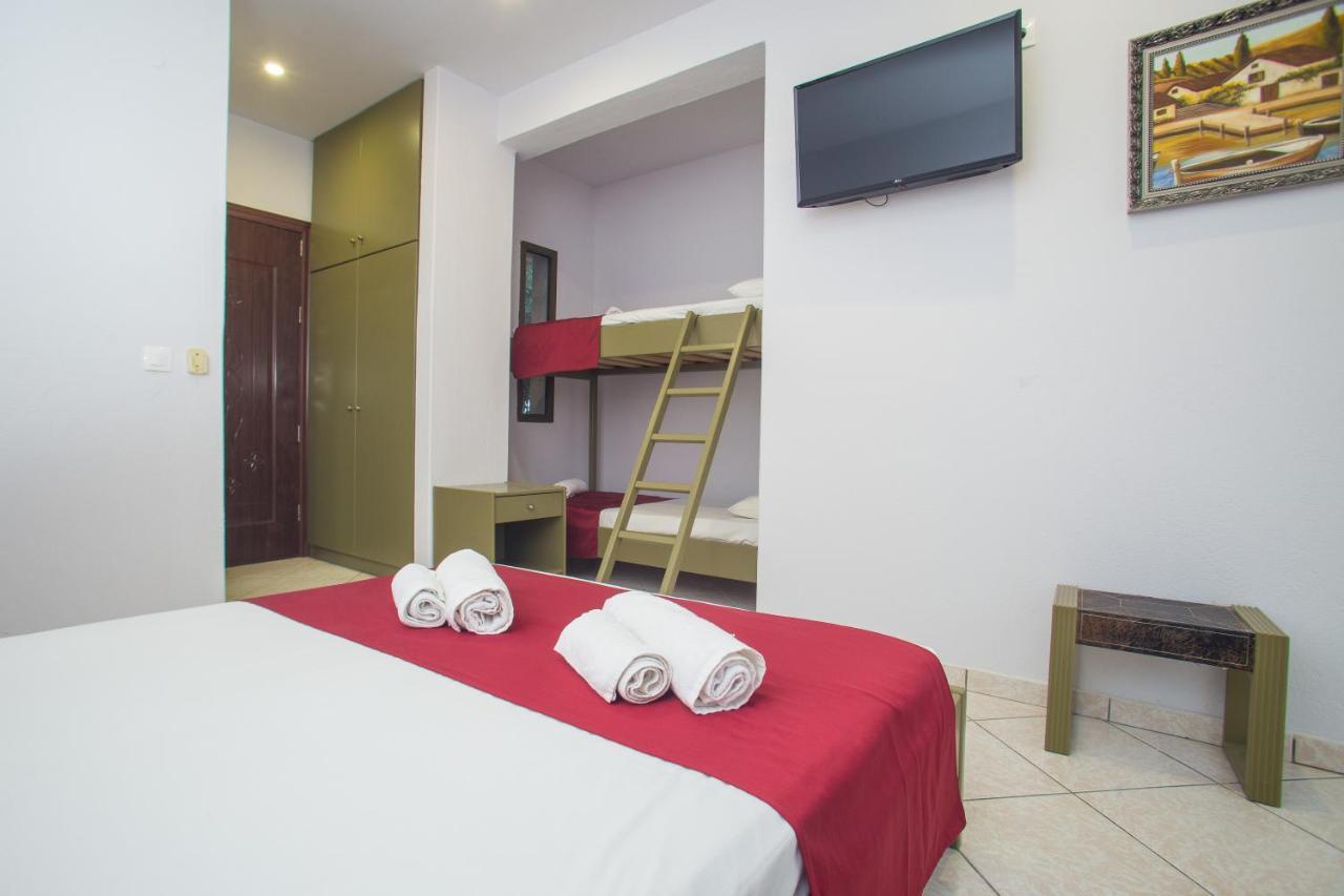 Litus Oliva Hotell Pefkochori Exteriör bild