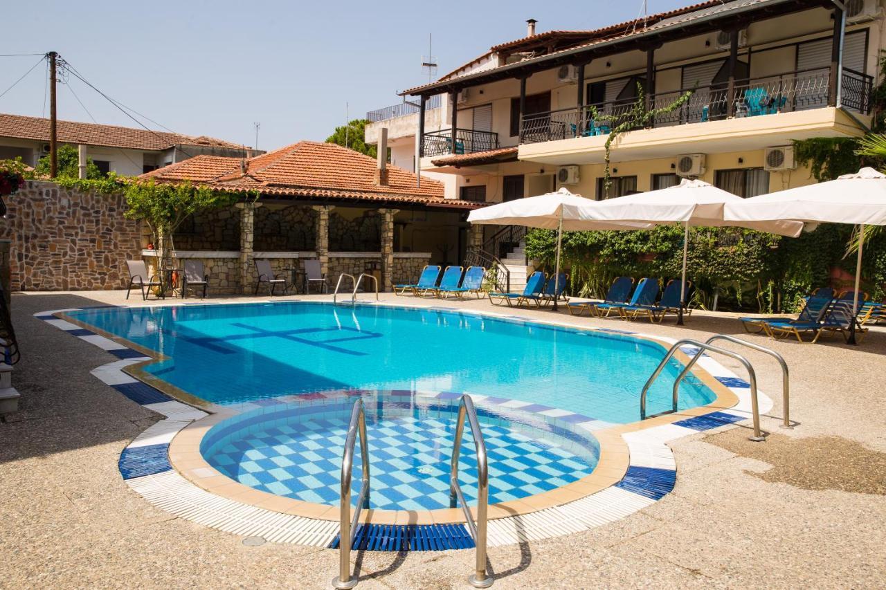 Litus Oliva Hotell Pefkochori Exteriör bild