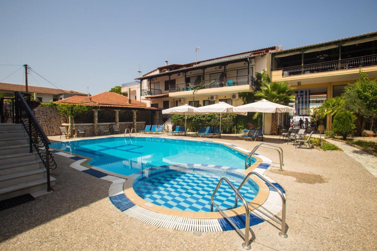 Litus Oliva Hotell Pefkochori Exteriör bild